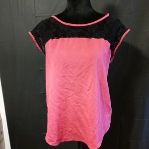 Rose pink pink and black blouse